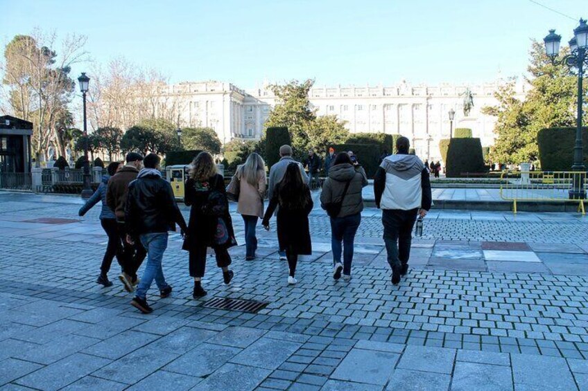Madrid Tapas, Wine and History Tour