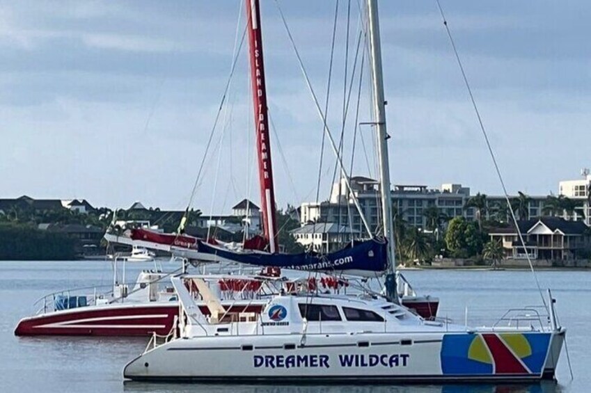Catamaran Party Boat Cruise 