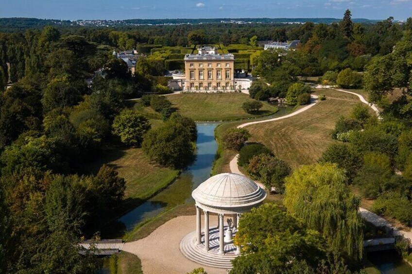 Fontainebleau, Versailles, Gardens, Trianon Private from Paris