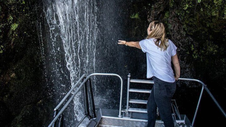 The plummeting depths of crystal clear waters make it easy to get to the base of the waterfalls.