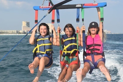 Parasailing along Fort Lauderdale Beach