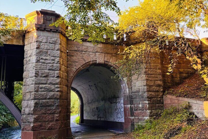 Best of Oslo: Scenic Hike, Norwegian Food & Hidden Gems