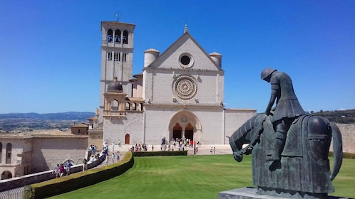 Assisi private tour: home of St. Francis, a place of Peace