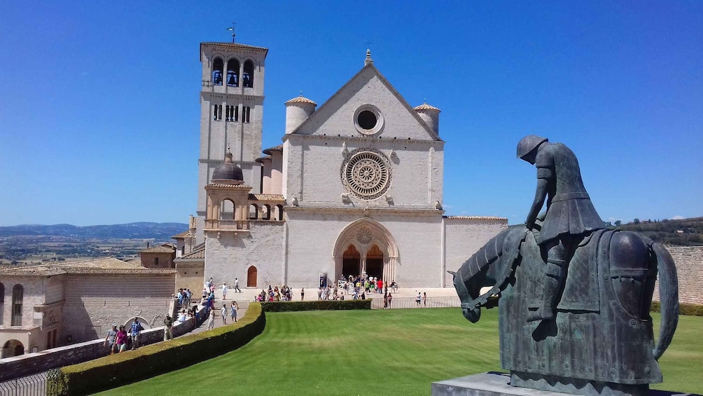 Assisi private tour: home of St. Francis, a place of Peace