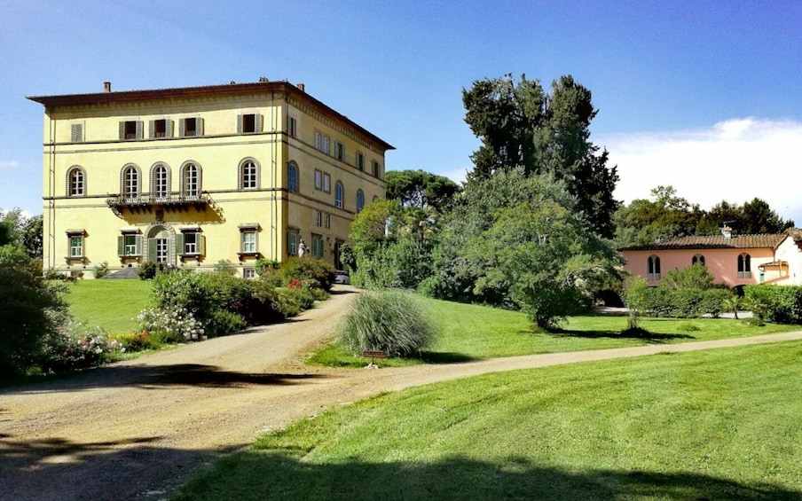 Picture 2 for Activity Lucca's Hilltop treasures: walking through history & nature