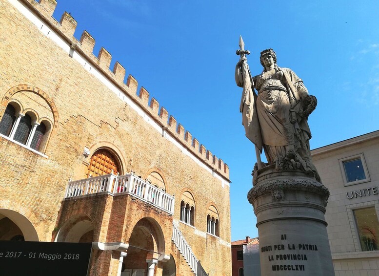 Picture 3 for Activity Treviso private walking tour: a little jewel near Venice