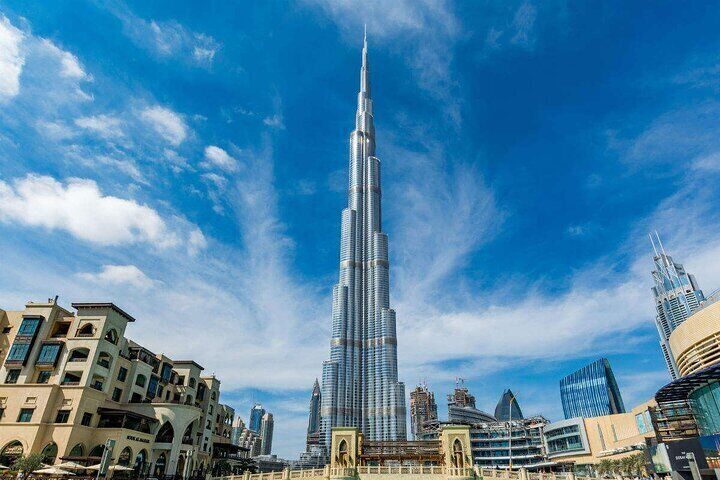 Dubai Combo: Burj Khalifa at the Top + Dubai Frame Tickets