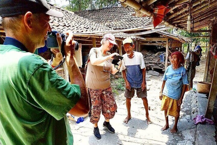 Traditional Village Bicycle Tour at Yogyakarta with Transfer