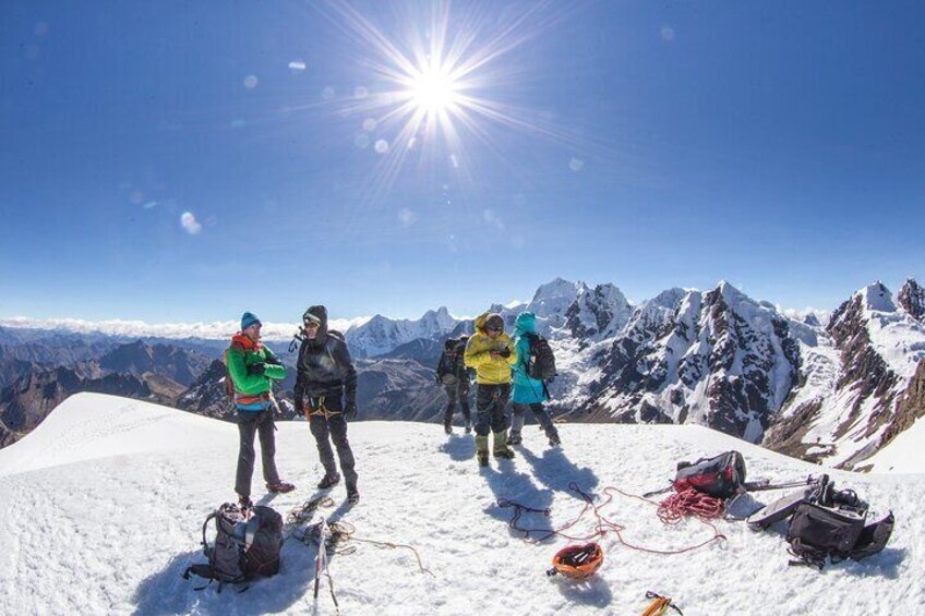 Trekking to Cordillera Huayhuash