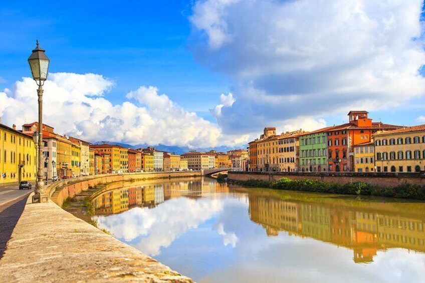 Private tour from Livorno port to Pisa and Lucca