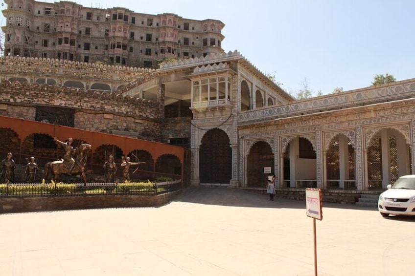 Nathdwara, Eklingji and Haldighati Full Day Tour from Udaipur