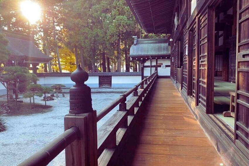 Yamanashi's Hidden Gems Erinji Temple and Katsunuma Winery