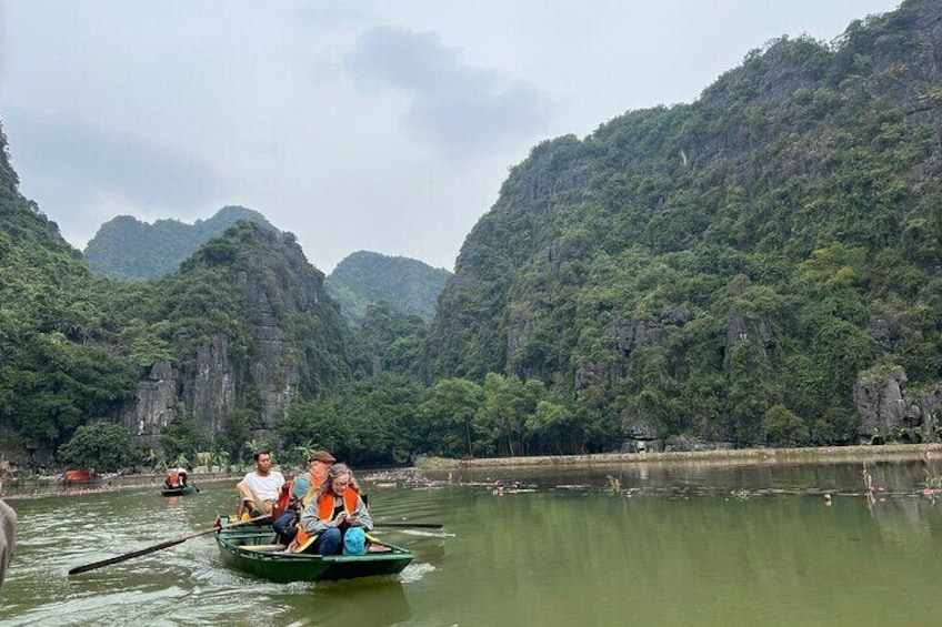 Sampan boat trip in Ninh Binh with Vietnam Stories Travel Agent