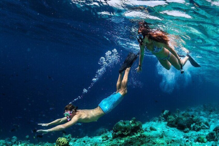 La Maddalena Hybrid Boat Tour with Happy Hour