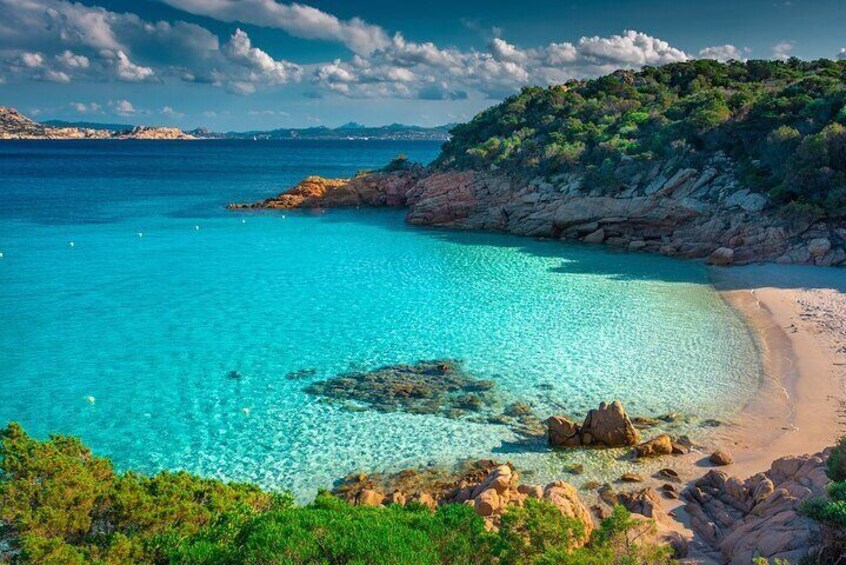 La Maddalena Hybrid Boat Tour with Happy Hour