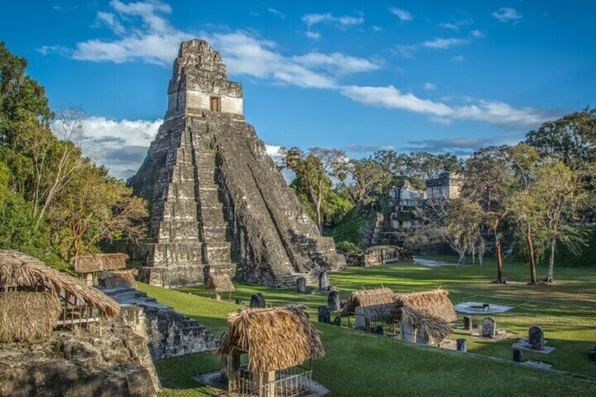 Tikal.