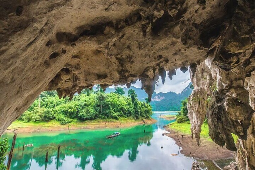 pra kie phet cave view