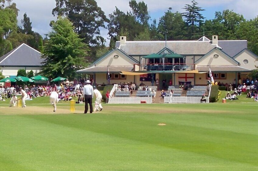 Bradman Oval and Don Bradman Museum & International Cricket Hall of Fame