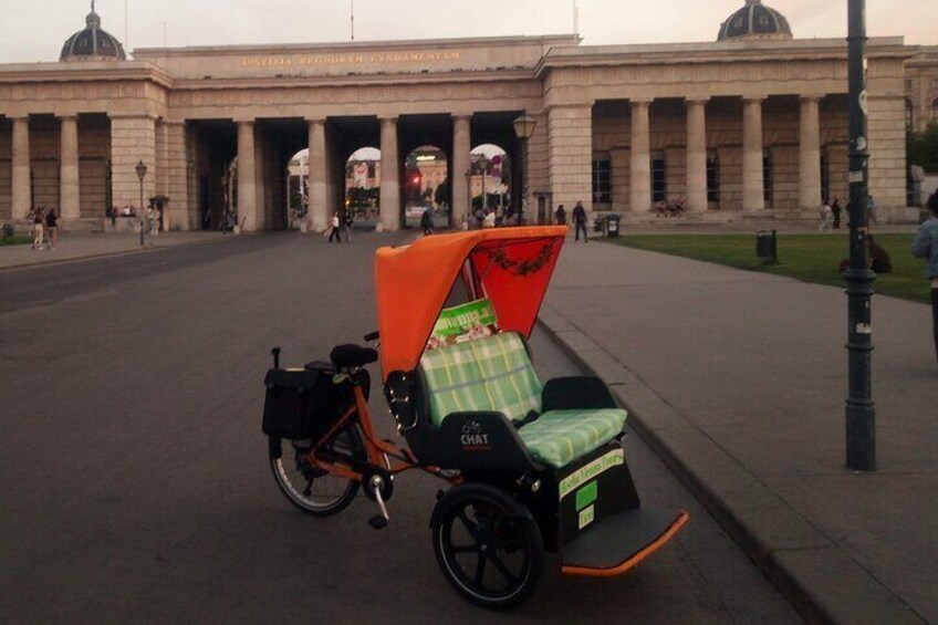 Raxi (my e-rickshaw) was specially designed in Holland (West Europe) for comfortable trips for two adults and was delivered on June 15th 2023, so it is really brand new and in very good condition.