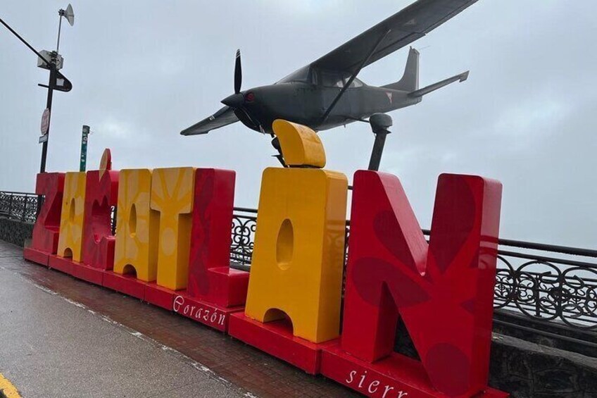 Letters Zacatlan tourist corridor 