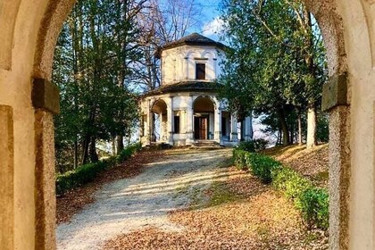 A private tour around Lake Orta and its mounts from Lake Maggiore