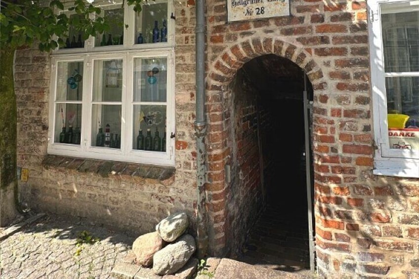 Lübeck Scavenger Hunt and Sights Self-Guided Tour