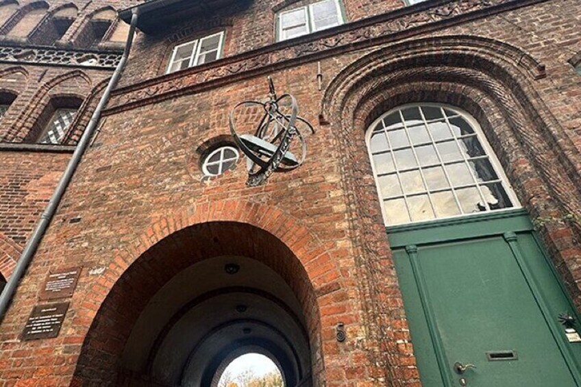 Lübeck Scavenger Hunt and Sights Self-Guided Tour