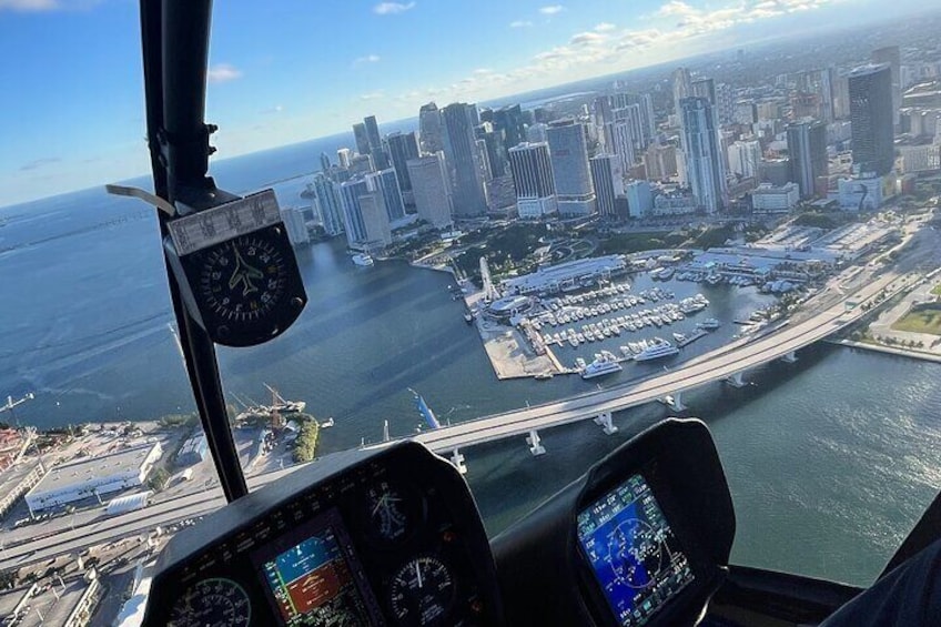 Helicopter Tour Fort Lauderdale! Fly Over Paradise: 20-Minutes