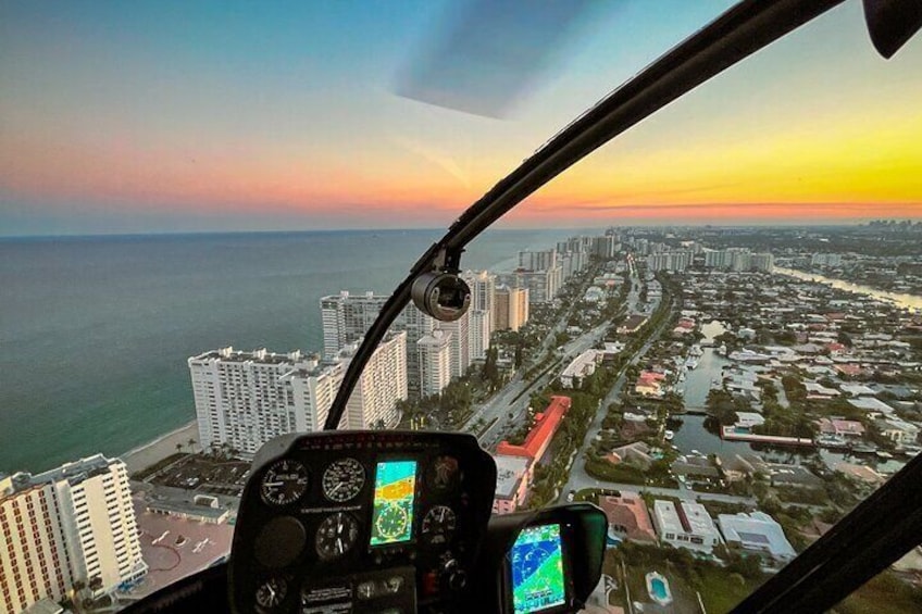 Helicopter Tour Fort Lauderdale! Fly Over Paradise: 20-Minutes