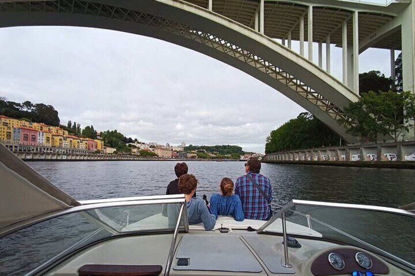 6 Bridges and Ribeira Boat Tour (1h30m) with Sunset Option