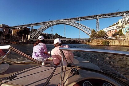 6 Bridges and Ribeira Boat Tour (1h30m) with Sunset Option