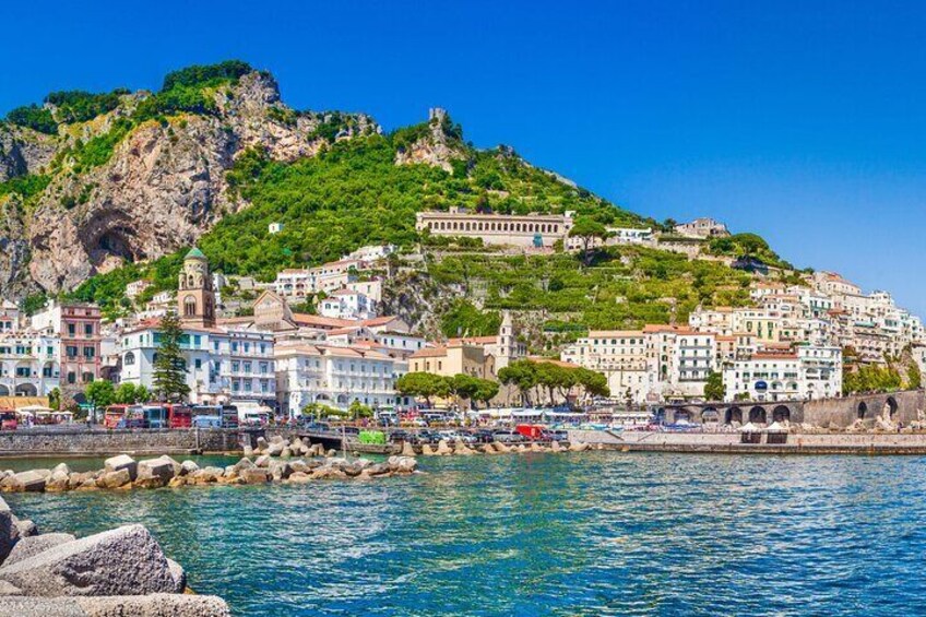 Amalfi Coast Self-Guided Tour by Bus from Naples