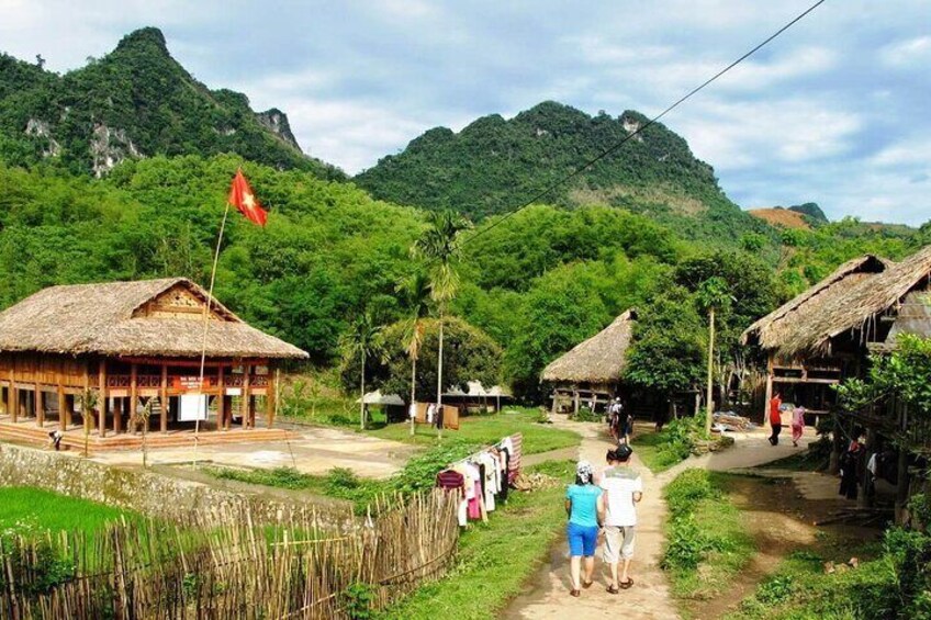 Explore Mai Chau’s Natural Beauty: Full-Day Group Tour