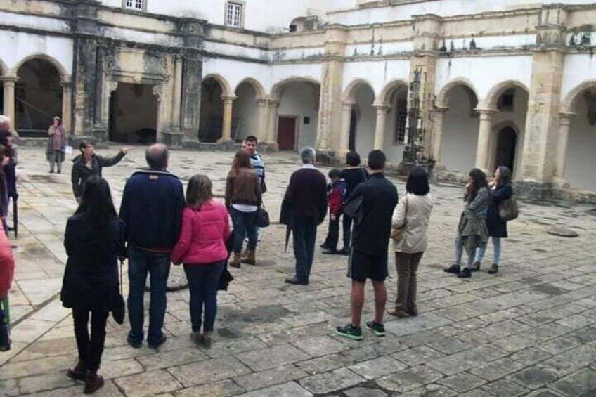 passeio a pé, pela cidade templária - Tomar