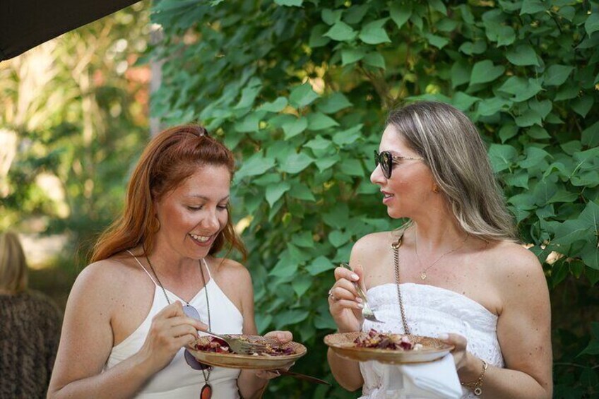 Old-Aylmer Food Tour - Food Tour From Ottawa 