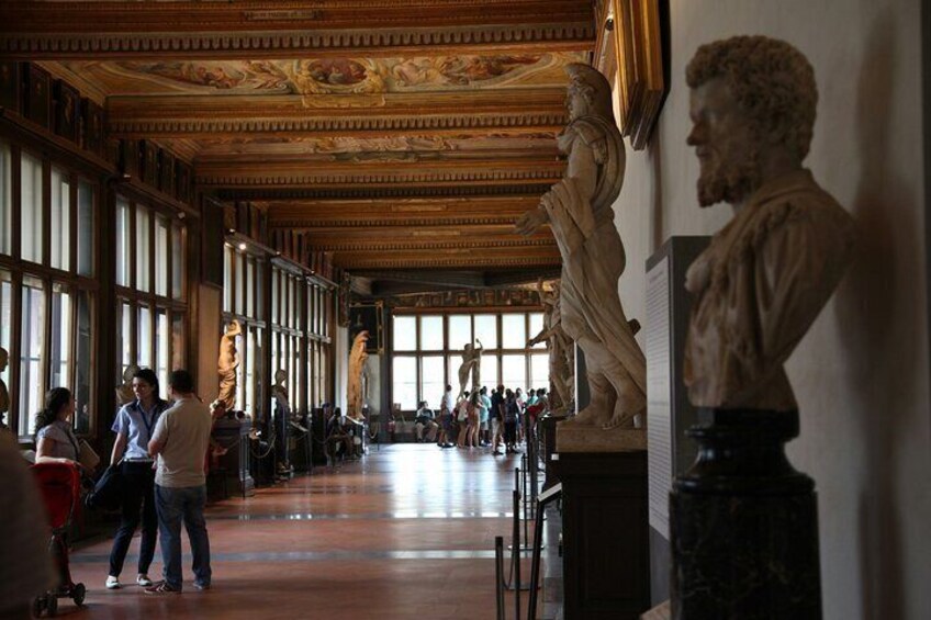 Uffizi Gallery Entry Tickets with Skip the line