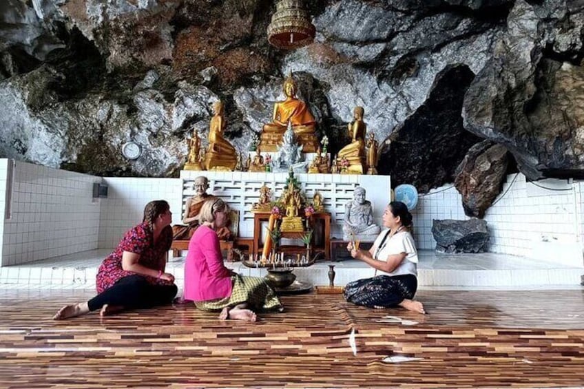 Private Spiritual Escape to 3 Iconic Temples from Khao Lak