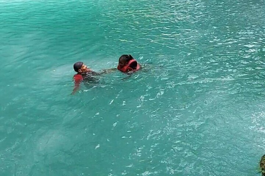 4 Hour Private Tour Blue Hole and Rafting in Ocho Rios