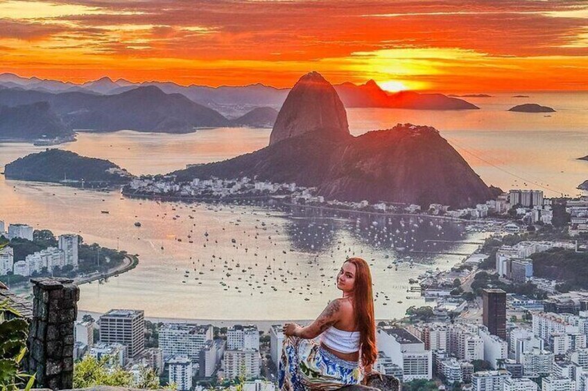 Mirante Dona Marta Photos at sunrise and breakfast