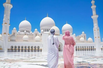 Excursión de día completo de Dubai a Abu Dabi