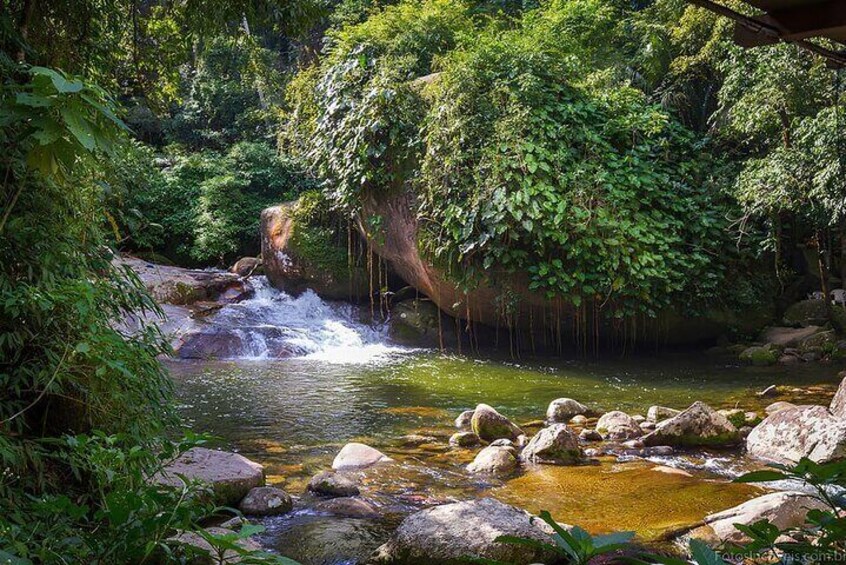 Jeep 4x4 Nature Tour in Paraty with Tasting