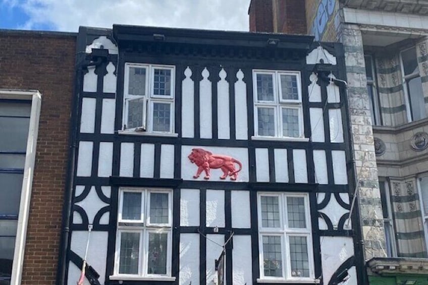 Southampton Scavenger Hunt and Sights Self-Guided Tour