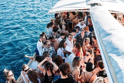 Boom Boat Party Poreč – Fiesta de 6 horas con DJ, natación y afterparty