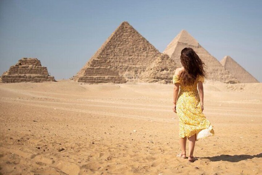 Private Tour to Giza Pyramids, Sphinx & Camel Ride at Sunrise