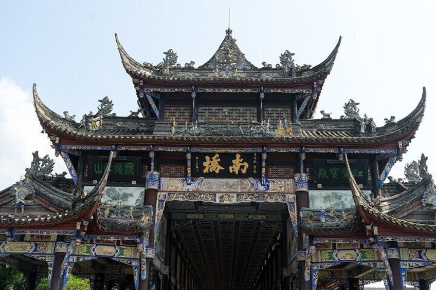 Dujiangyan and Mount Qingcheng Day Tour