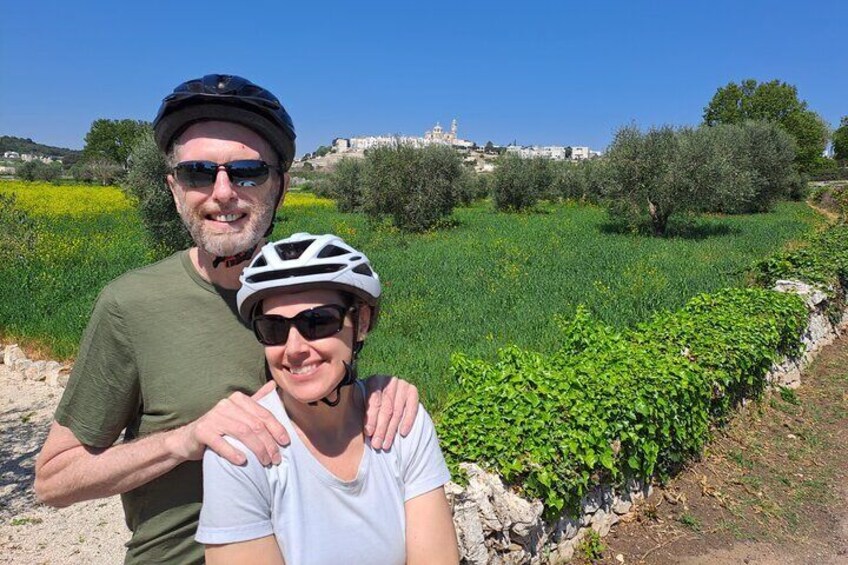 E-bike tour between Locorotondo, Cisternino and Martina Franca