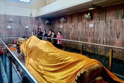 Tour Privado de 3 Días, Bodhgaya a Bodhgaya vía Varanasi, Kushinagar