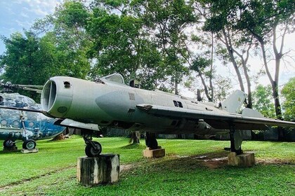 War Museum, Killing Field and Chong Kneas Floating Village Tour