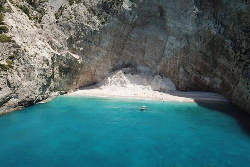 Zakynthos Xigia, Navagio Shipwreck and Blue Caves Boat Tour