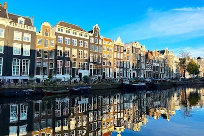 Private Golden Age Architecture Tour, local Dutch guide